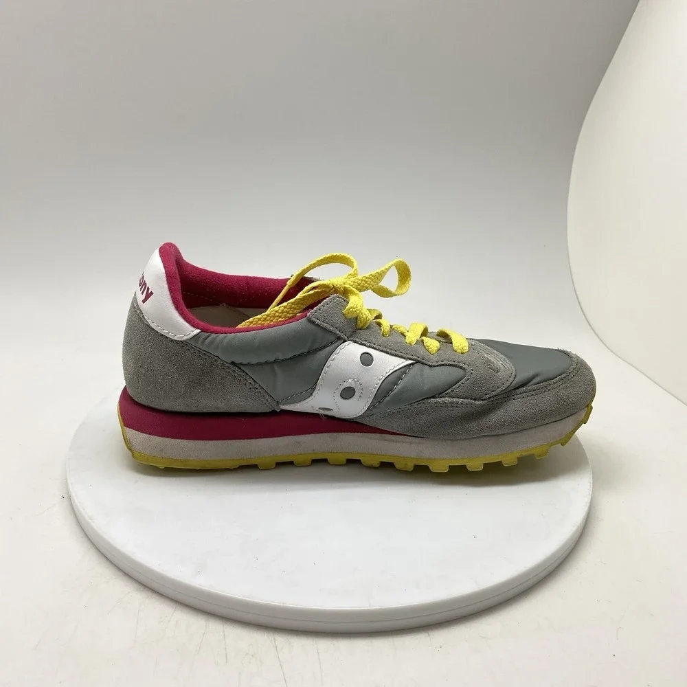Saucony Sneakers Womens 8.5 Jazz Womens Gray 1044-277 Casual Athletic Shoes